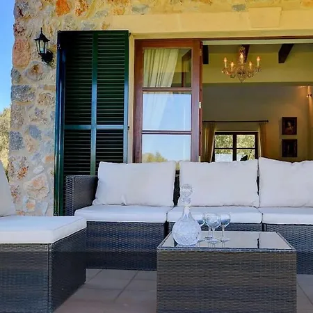Ecovilla Jeaninne By Villasmediterranean فيلة